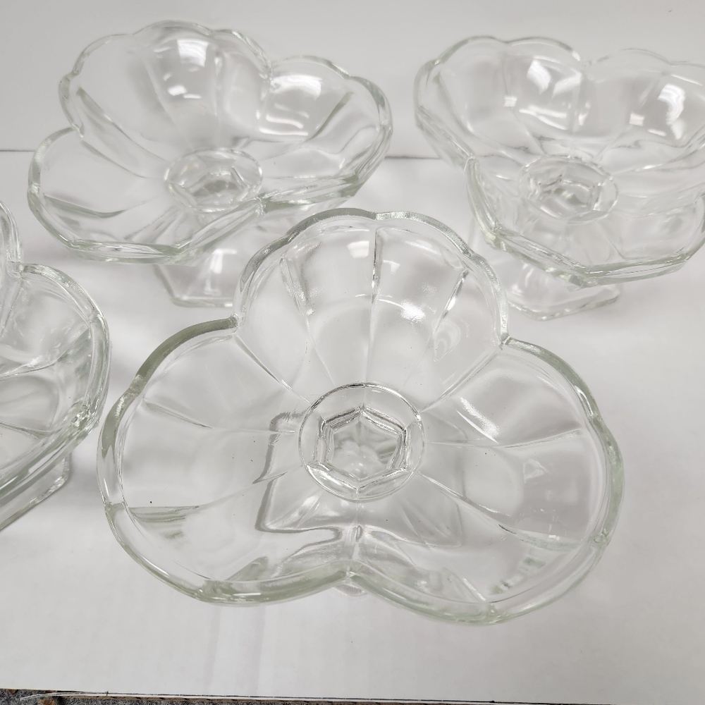 Vtg 4 Clear Glass Clover Shape Triple Scoop Soda Fountain Ice Cream Footed Dish